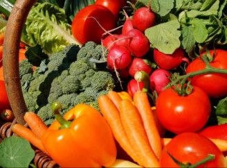 В Україні цього року відтермінувався збір овочів через холодну весну