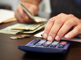 Нові податки і доступ до рахунків: які зміни готує уряд