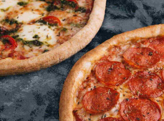 Піцерії Києва, які готують приголомшливу піцу