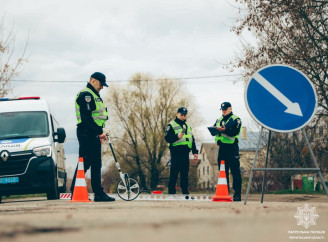 Патрульні перевірили дороги Чернігівщини перед зимовим сезоном