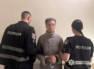 На Ніжинщині поліцейські затримали жінку, яка підозрюється у вбивстві своєї матері