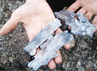 Горіли будівлі, пошкоджено техніка: наслідки обстрілів прикордоння Чернігівщини