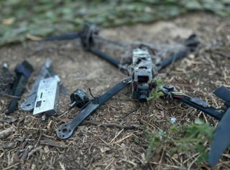 Внаслідок атаки РФ на Чернігівщину є пошкодження будинків та навчального закладу