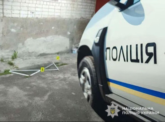 У Тернополі 5-річний хлопчик випав з вікна четвертого поверху — поліція кваліфікує як нещасний випадок