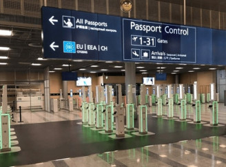 З 12 жовтня в’їзд до ЄС зміниться: штампи в паспорті замінять біометрією