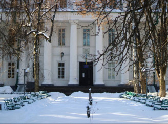 Засніжений НДУ: зимовий Ніжин у кадрах