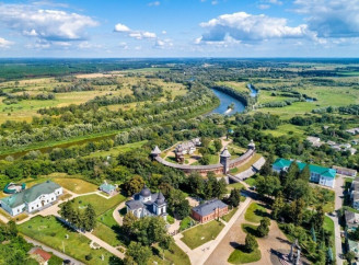 Найменші міста Чернігівщини: Батурин, Борзна та Семенівка