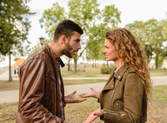 Через них зазвичай сперечаються пари, які живуть разом: 10 речей