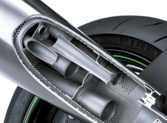 Как снять флейту с глушителя мотоцикла?