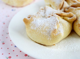 Яблука в пісочному тісті замість булочок: як приготувати