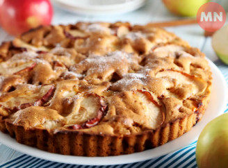 Як приготувати ідеальну шарлотку з яблуками: простий рецепт і корисні лайфхаки