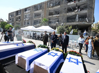 В Ізраїлі попрощалися з родиною з Одеси, яка загинула від ракетного удару Ірану