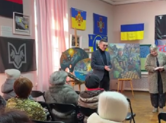 Війна, пам’ять і незламність: у Чернігові відкрилася виставка, присвячена обороні Донецького аеропорту 