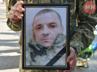 Ніжин попрощався з Воїном — Олександром Гусаченком