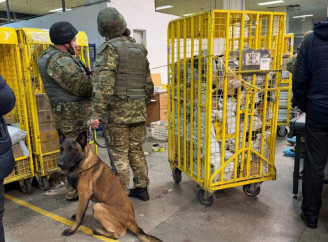 Поліція затримала чоловіка, причетного до вибуху посилки на «Укрпошті» в Києві