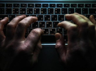 У Британії затримали підозрюваного в кібератаці на європейські аеропорти