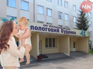 Дівчинка понад чотири кілограми: у Ніжині за тиждень народилося 14 немовлят 