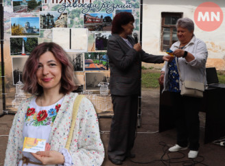 У Ніжині відзначили нових народних майстрів: почесне звання отримали дві талановиті мисткині