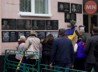 У Ніжині відкрили меморіальні дошки чотирьом загиблим Воїнам — Фото