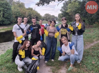 Прибирання й пікнік: у Ніжині провели екологічну акцію