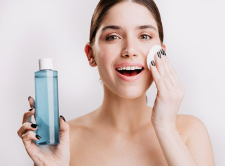Тонеры для лица — красота и сияние кожи