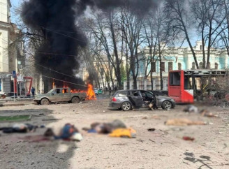 Росіяни вдарили балістикою по центру Сум