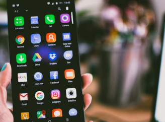 Тріщини на екрані смартфона: міняти скло чи весь дисплейний модуль?