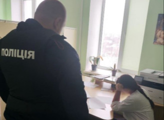 На Чернігівщині викрили лікарку ВЛК, яка налагодила схему ухилення від мобілізації 