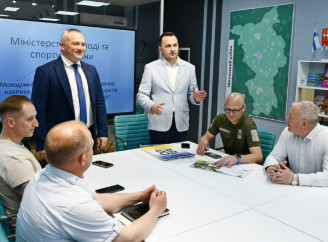 Заступник міністра молоді та спорту Сергій Тимофєєв відвідав Ніжин з робочим візитом