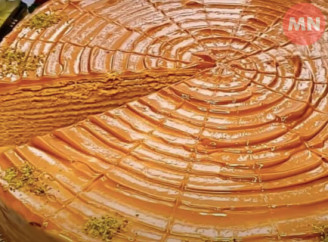 Рецепт Великоднього Медовика: смачніший за магазинний