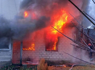 За добу на Чернігівщині — три пожежі: у Прилуках, Хортиці та Кобижчі