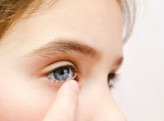В чому переваги у використанні нічних лінз для дітей