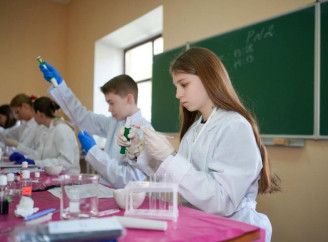 На Чернігівщині школярка – серед найкращих юних біологів України