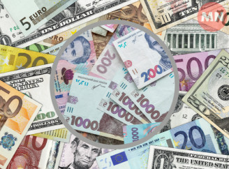 Гривня залишається стабільною: різких стрибків курсу не очікується — НБУ