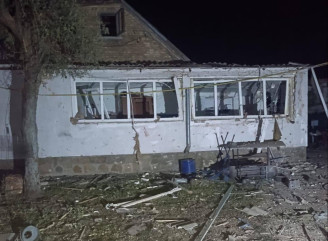 Нічна атака на Київ: є поранені та руйнування в кількох районах столиці