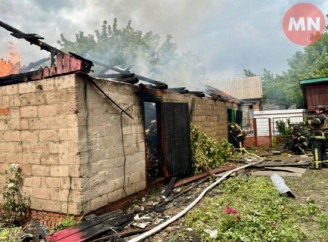 Чернігівщина під обстрілами: за добу 12 сіл атакували дронами, артилерією та танком