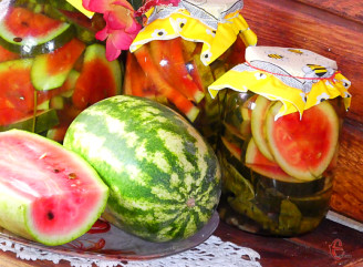 Як приготувати маринований кавун із насиченим смаком