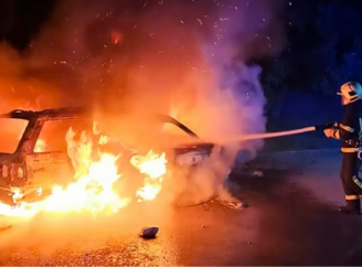 У Прилуках горів атомобіль - що відомо про наслідки