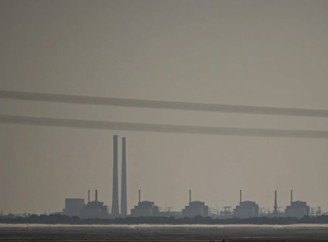 МАГАТЕ зафіксувало обстріли поблизу Запорізької АЕС: дим було видно з трьох локацій