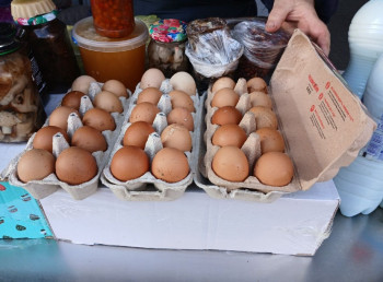 «Золоті» яйця: скільки в Ніжині коштує десяток