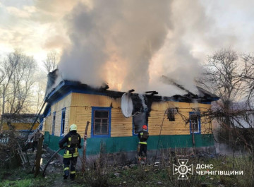 На Чернігівщині за добу ліквідували три пожежі після ворожих обстрілів