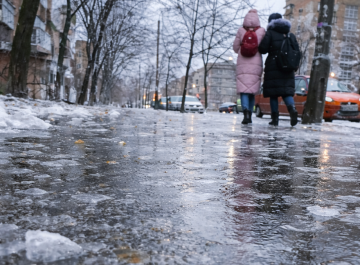 У Ніжині через негоду суттєво зросла кількість звернень до травмпункту
