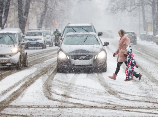 Снігопад та ожеледиця: на Чернігівщині прогнозують погіршення погоди фото
