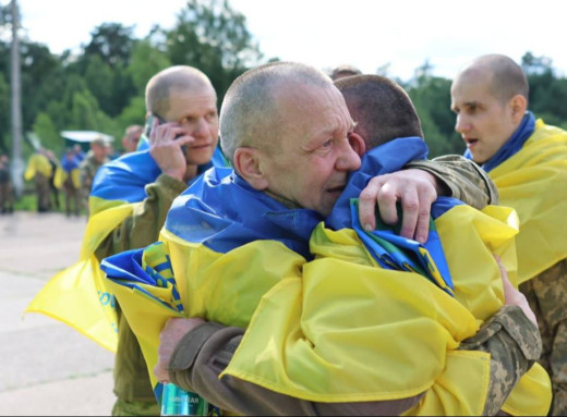 Наші вдома! Відбувся черговий обмін полоненими фото Наші вдома! Відбувся черговий обмін полоненими фото