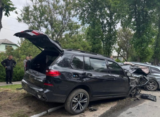 На Київщині у ДТП за участі підлітків загинув 17-річний водій фото