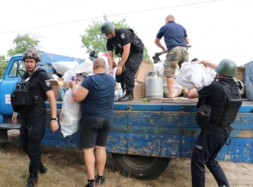 Виживання під обстрілами: чому жителі прикордонних сіл Чернігівщини не хочуть евакуюватися фото