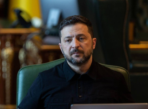 Зеленський та Стармер обговорили дрони, «коаліцію охочих» і фінансування фото