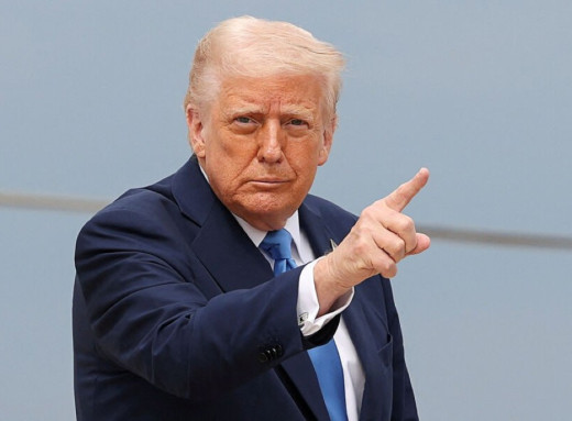 Трамп підтвердив зустріч з путіним у США та озвучив ключові заяви фото