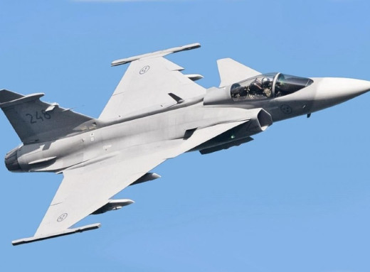 Saab планує відкрити в Україні завод зі складання винищувачів Gripen фото