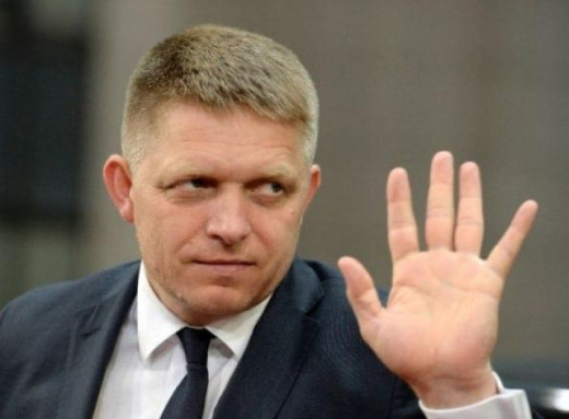 Чехія дозволила літаку Роберта Фіцо летіти до Росії на 9 травня фото
